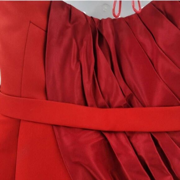 Stunning Jason Wu Pre-Fall Strapless Sample Gown | Rich Red | Estimated Size XS - Picture 4 of 6
